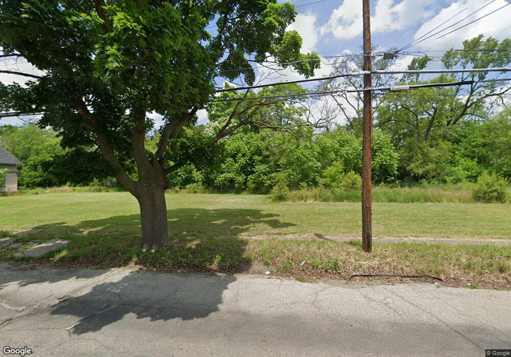 1635 Leith St, Flint, MI 48506 - photo 1