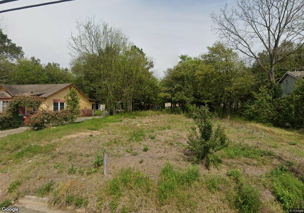 743 Lynmore Ave, Macon, GA 31206 - photo 1