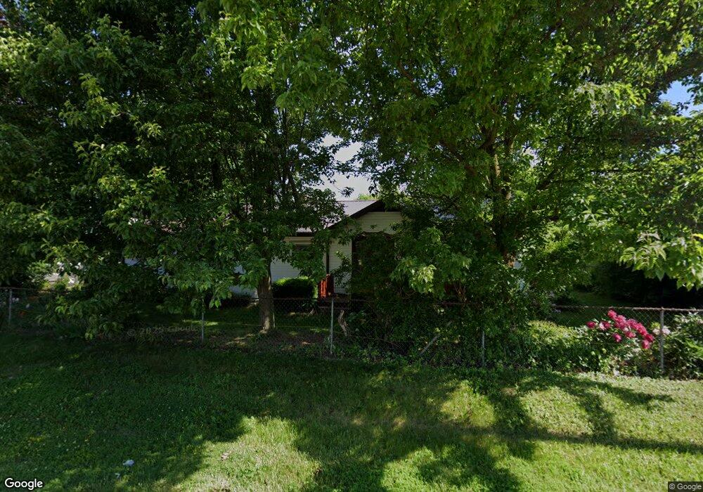 1304 W Yale Ave, Flint, MI 48505 - photo 1