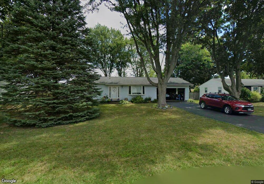 7233 Norman Rd, North Tonawanda, NY 14120 - photo 1