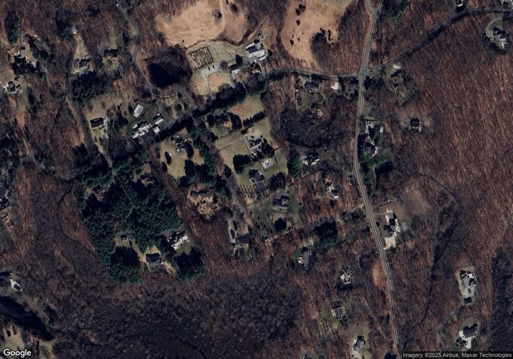 10 Old Field Ln, Weston, CT 06883 - photo 1