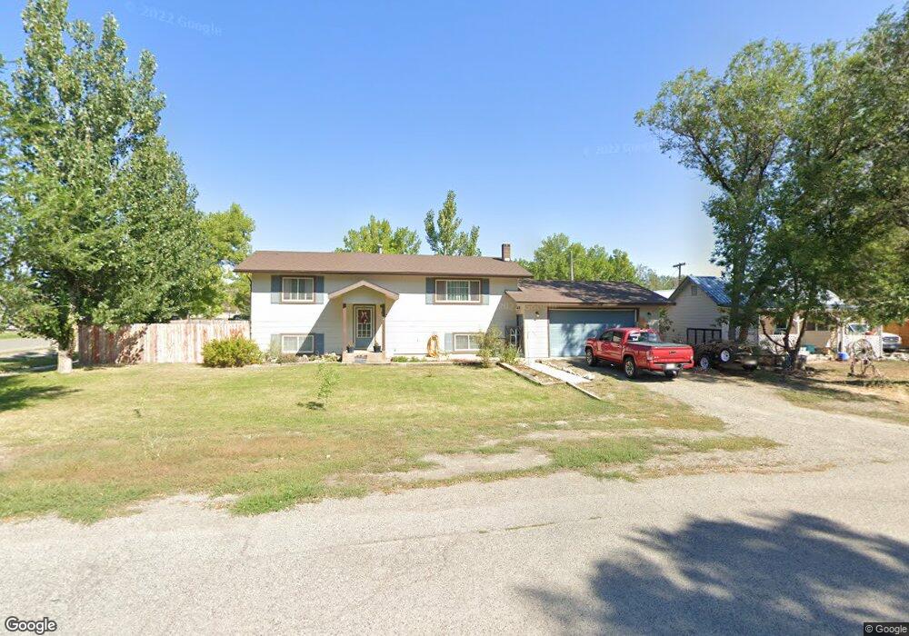 602 E 3rd Ave N, Columbus, MT 59019 - photo 1