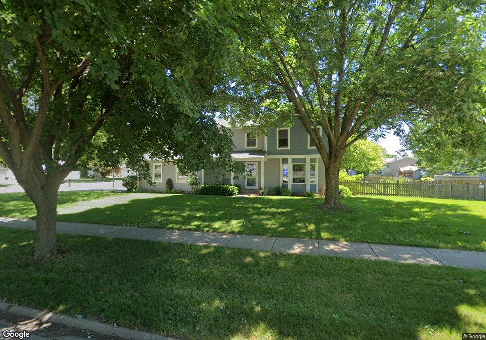 2740 Midland Dr, Naperville, IL 60564 - photo 1