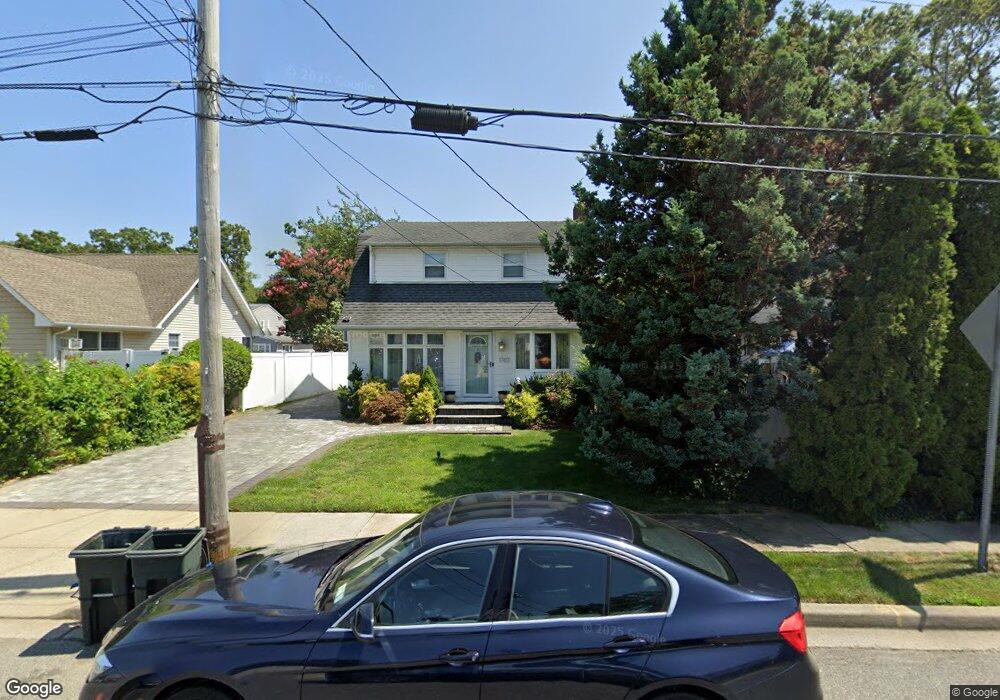 1703 Parkview Ave, Seaford, NY 11783 - photo 1