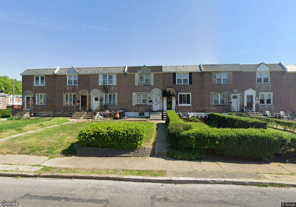 392 Westmont Dr, Darby, PA 19023 - photo 1