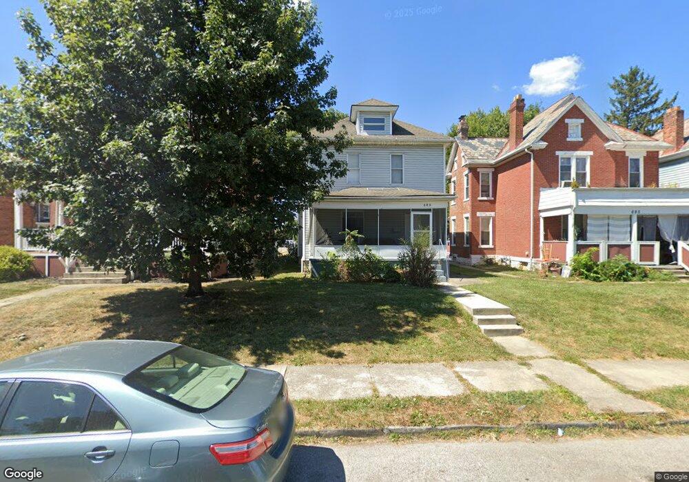 689 Carpenter St, Columbus, OH 43205 - photo 1
