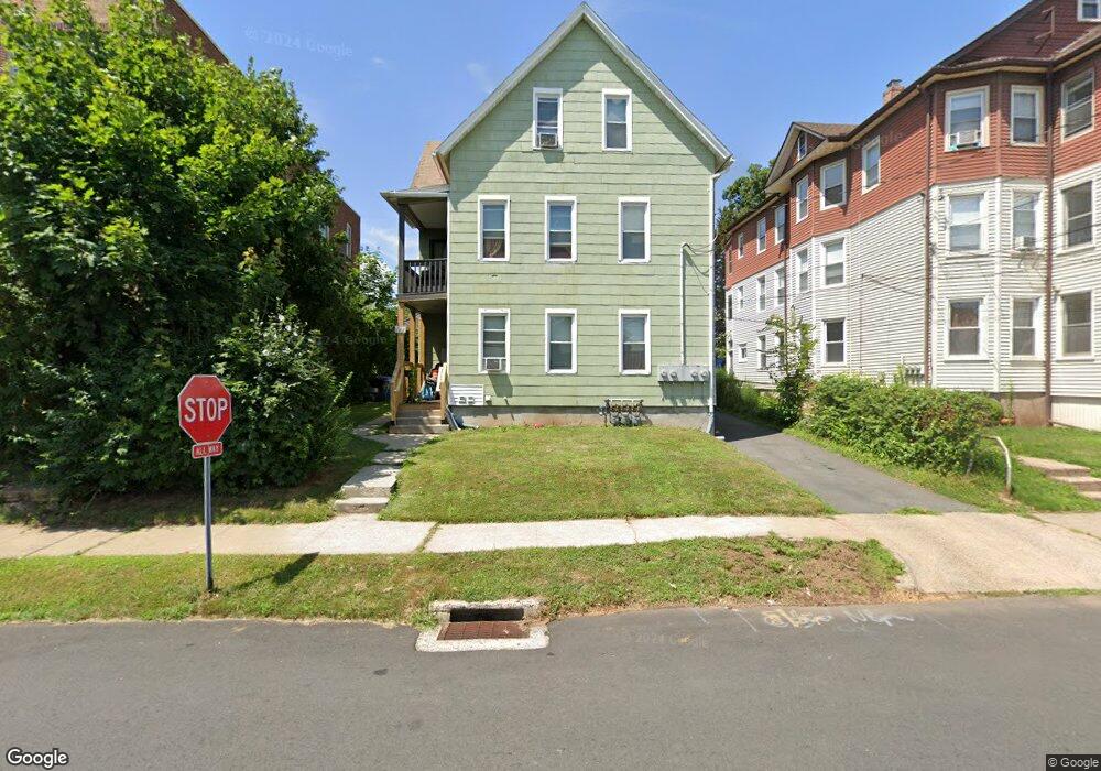 118 Tremont St unit 1 FL, New Britain, CT 06051 - photo 1