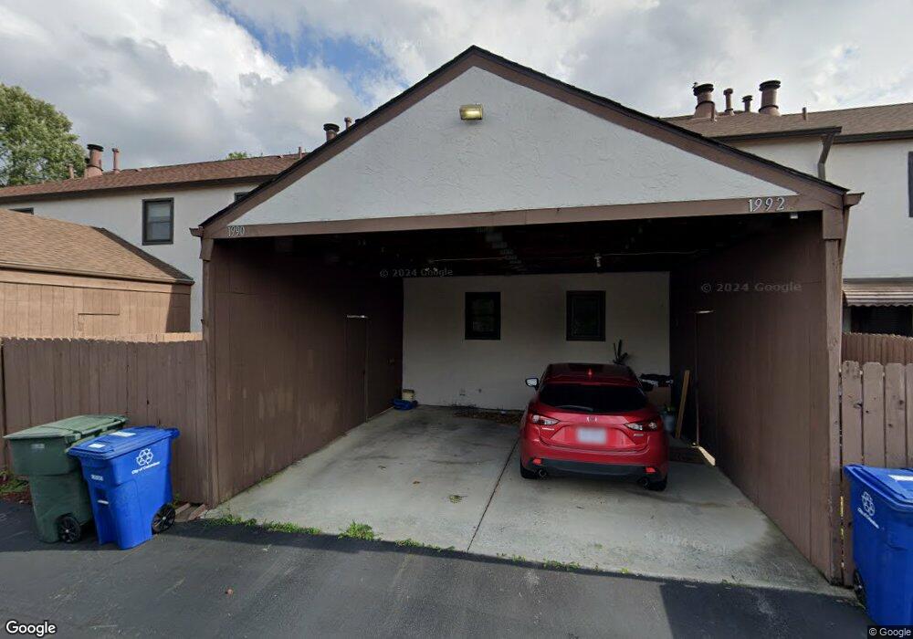 1990 Drury Ln unit 1990, Columbus, OH 43235 - photo 1