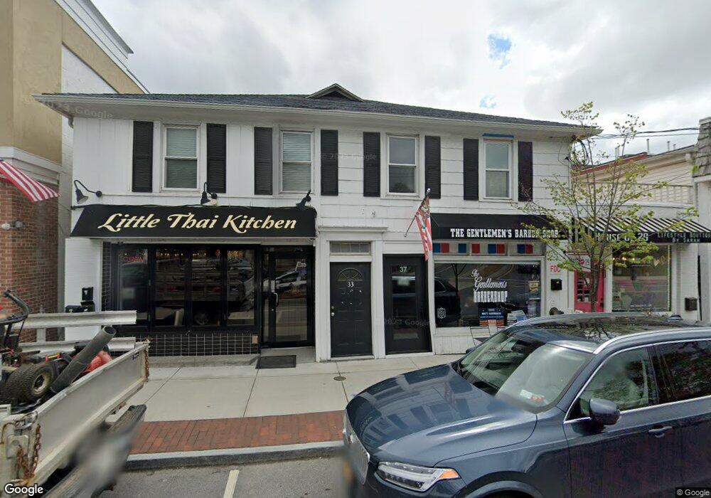 31 S Greeley Ave, Chappaqua, NY 10514 - photo 1