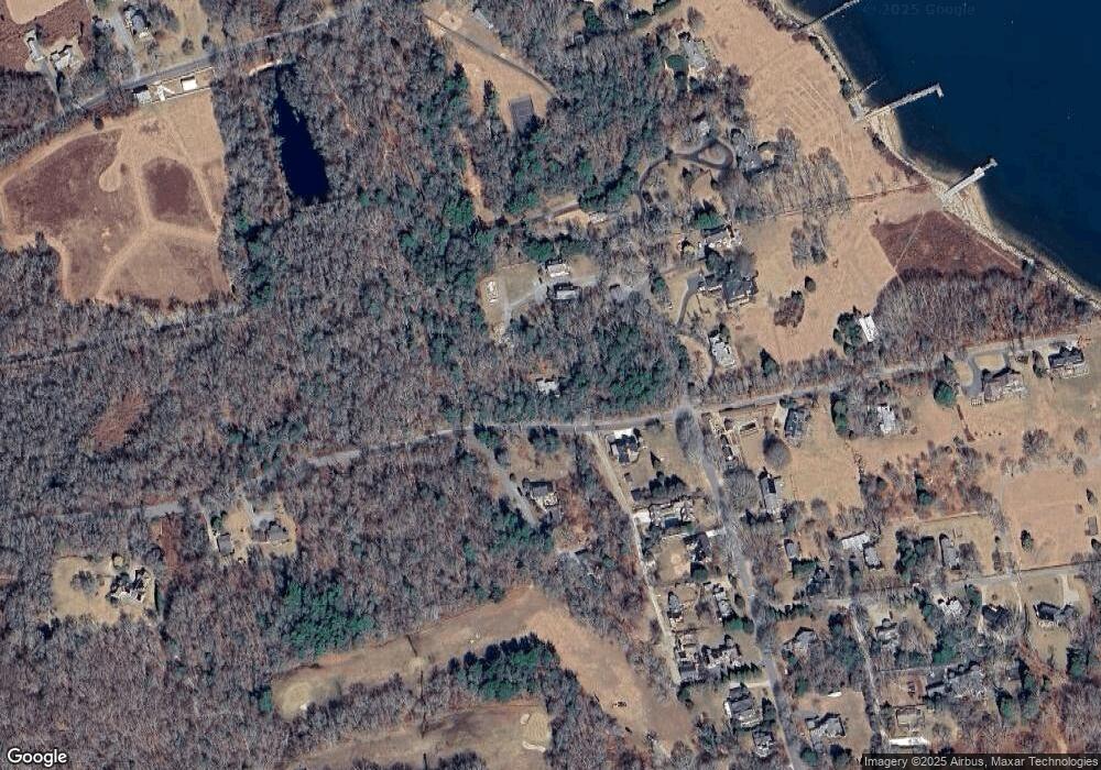 7 Nonquitt Ave, South Dartmouth, MA 02748 - photo 1