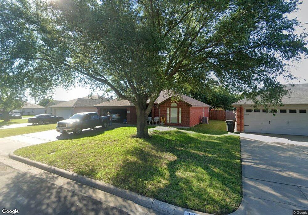 303 Odell St, Cleburne, TX 76033 - photo 1