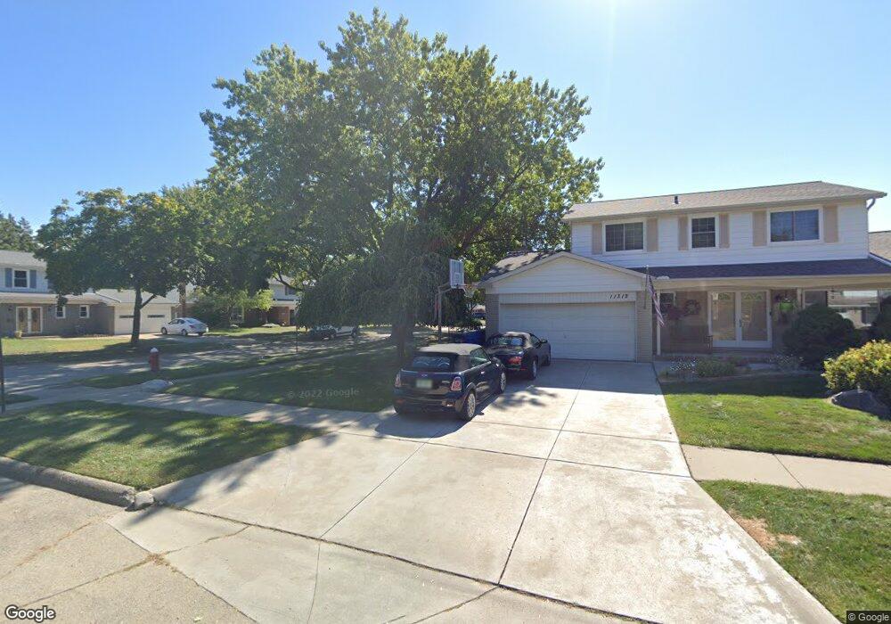 28133 Palm Dr, Warren, MI 48093 - photo 1