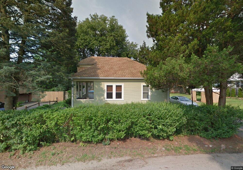 127 Newfield Ave, Warwick, RI 02888 - photo 1