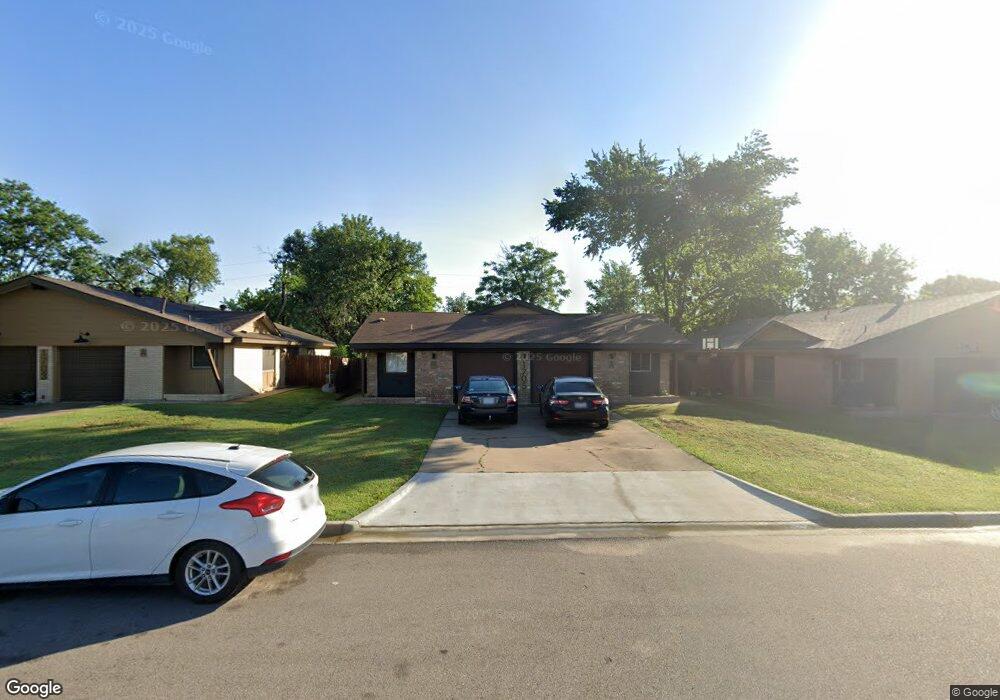 1705 Trinity Place unit AB, College Station, TX 77840 - photo 1