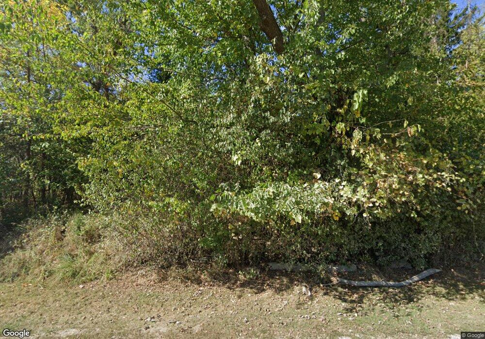 1500 Forest Ln, Bloomfield Hills, MI 48301 - photo 1