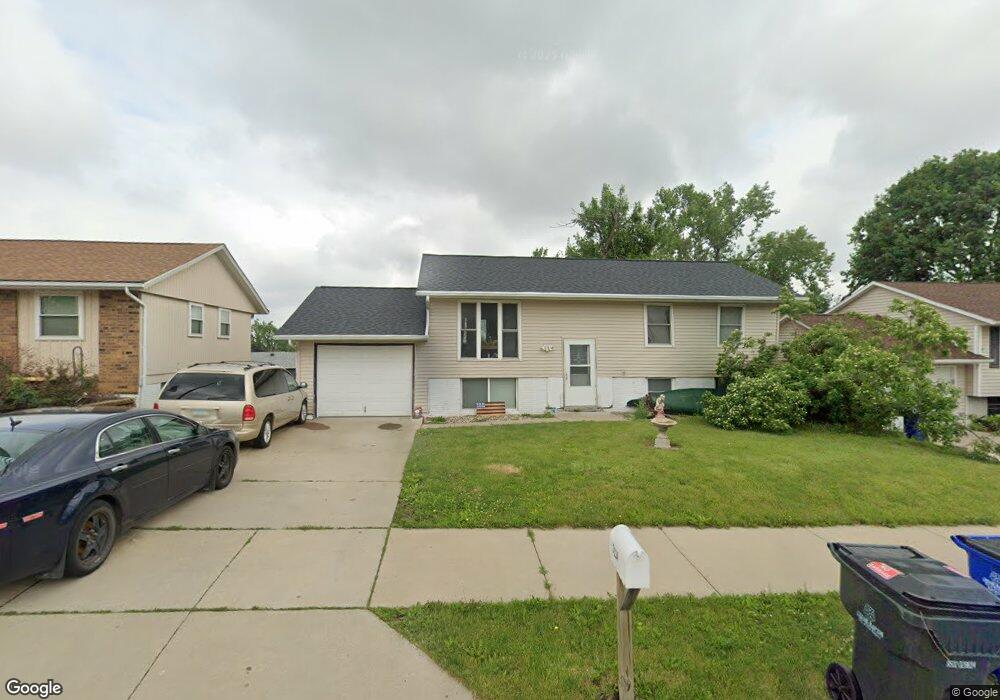 3114 33rd Ave SW, Cedar Rapids, IA 52404 - photo 1