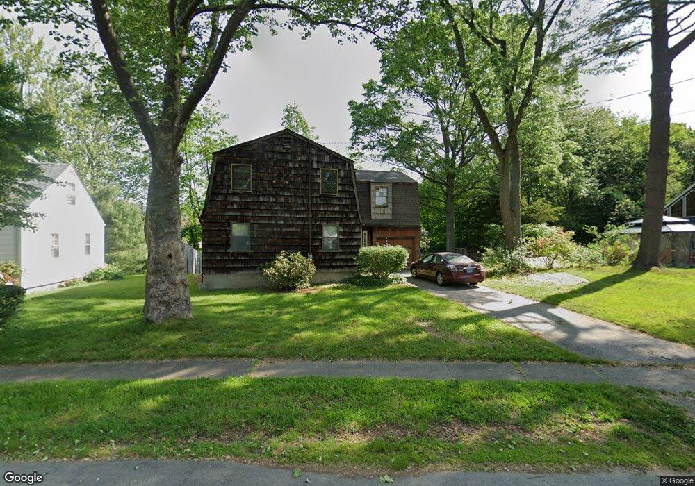 250 Pilgrim Rd, Bridgeport, CT 06610 - photo 1