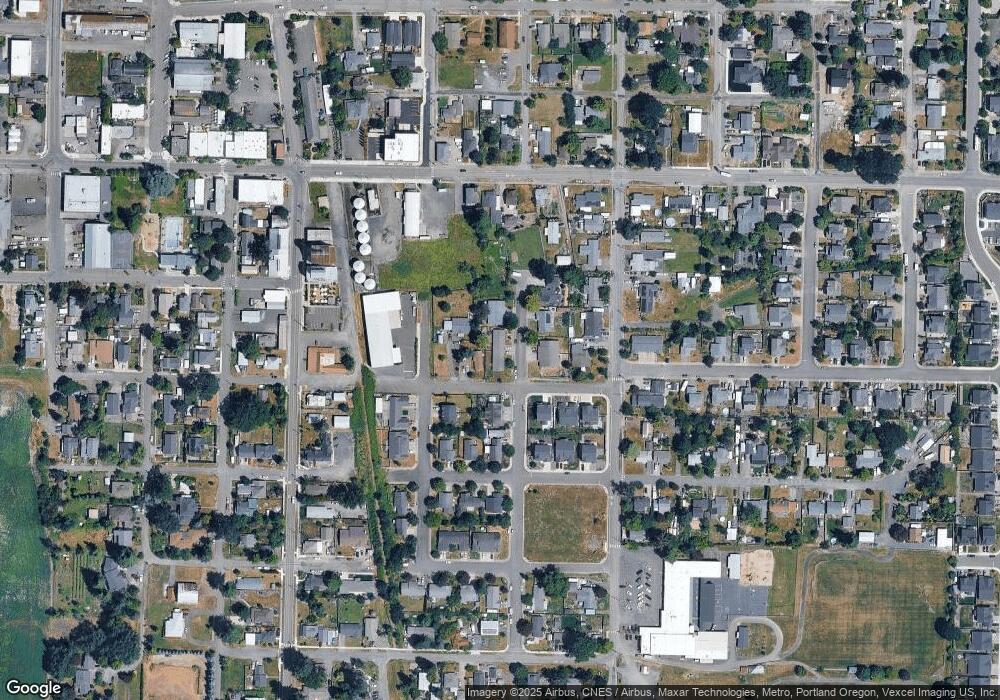 215 S Second St, Carlton, OR 97111 - photo 1