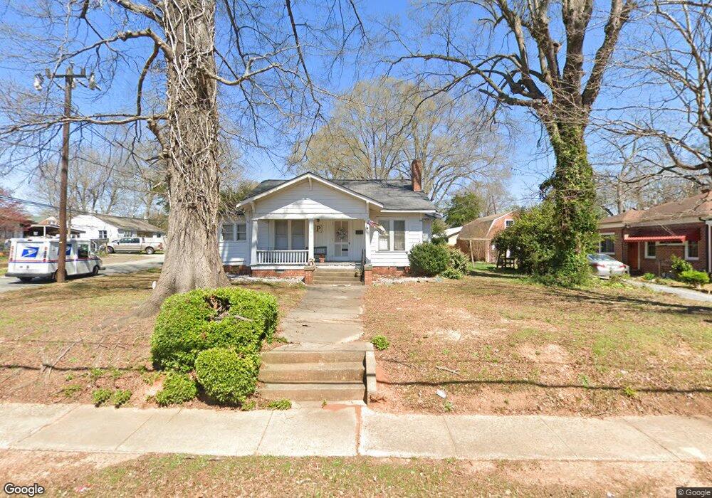 401 S 2nd Ave, Siler City, NC 27344 - photo 1