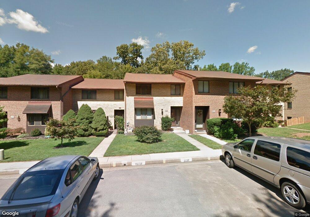 2235 Chapel Valley Ln, Lutherville Timonium, MD 21093 - photo 1