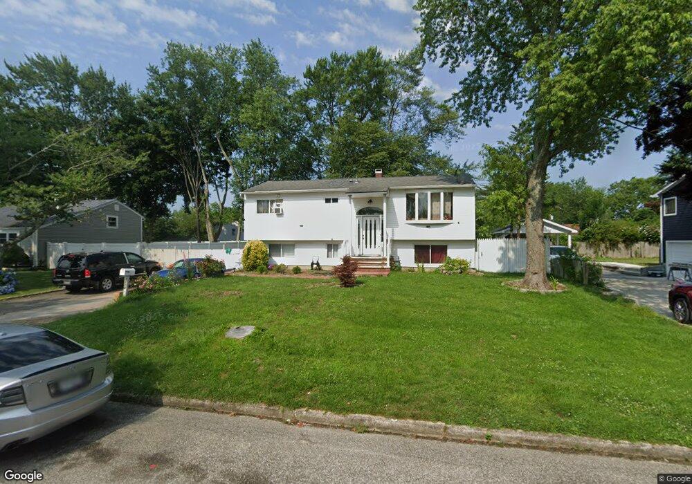 3108 Chestnut Ave, Medford, NY 11763 - photo 1