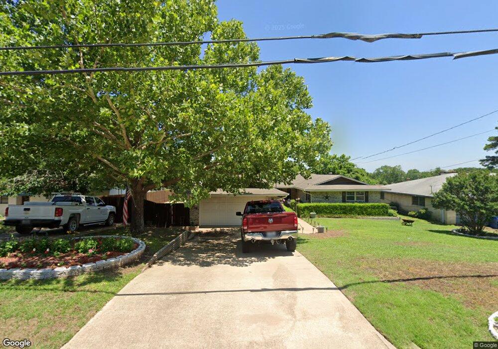 816 S Lillis Ln, Denison, TX 75020 - photo 1