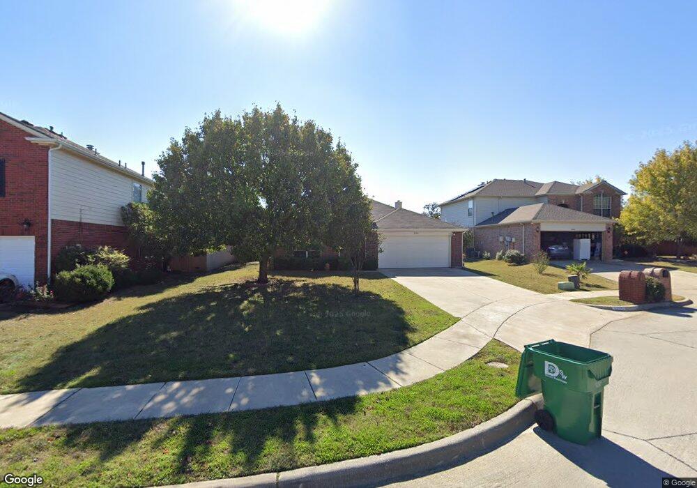 2008 Lamprey Cir, Denton, TX 76210 - photo 1