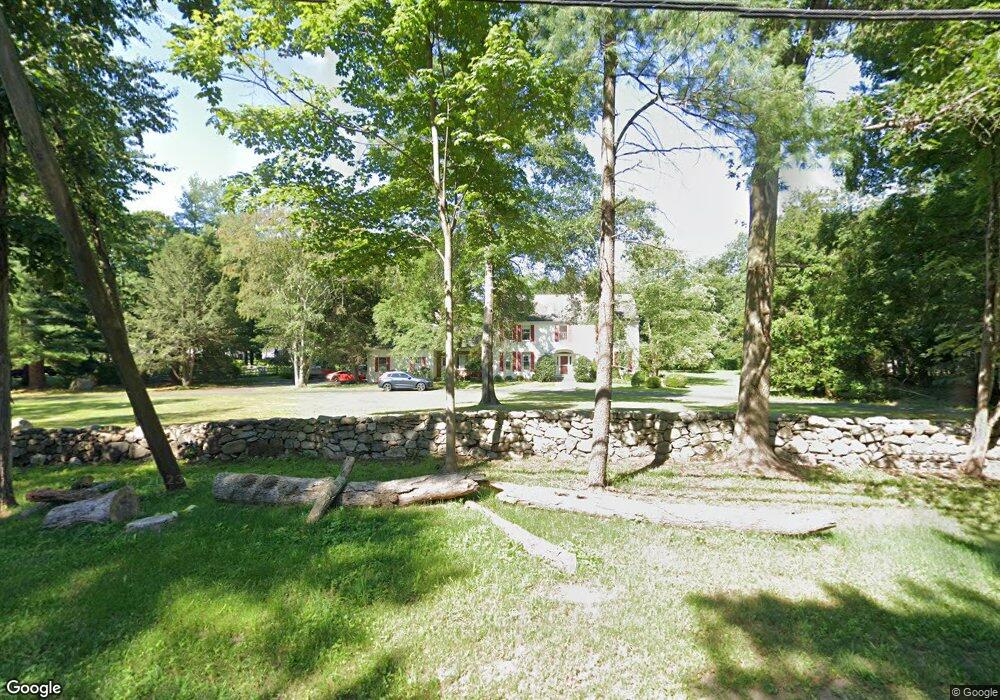 354 New Canaan Rd, Wilton, CT 06897 - photo 1