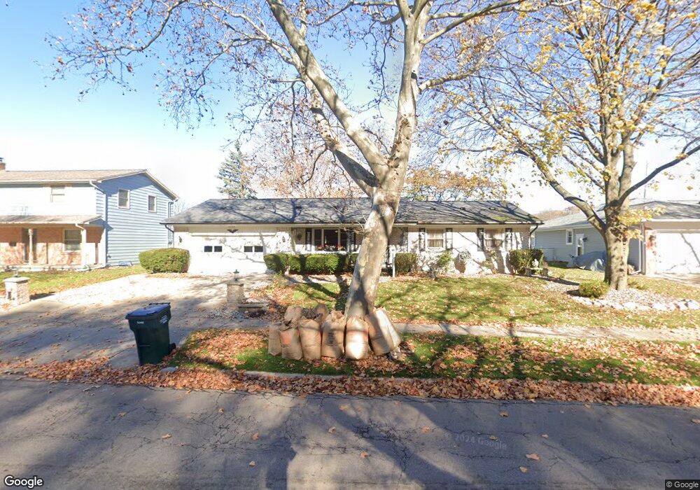 2828 Victor Ave, Lansing, MI 48911 - photo 1