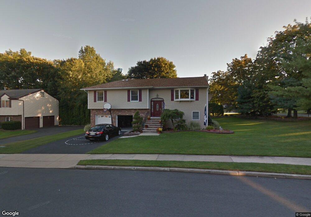2 Gateway Ct, Waldwick, NJ 07463 - photo 1