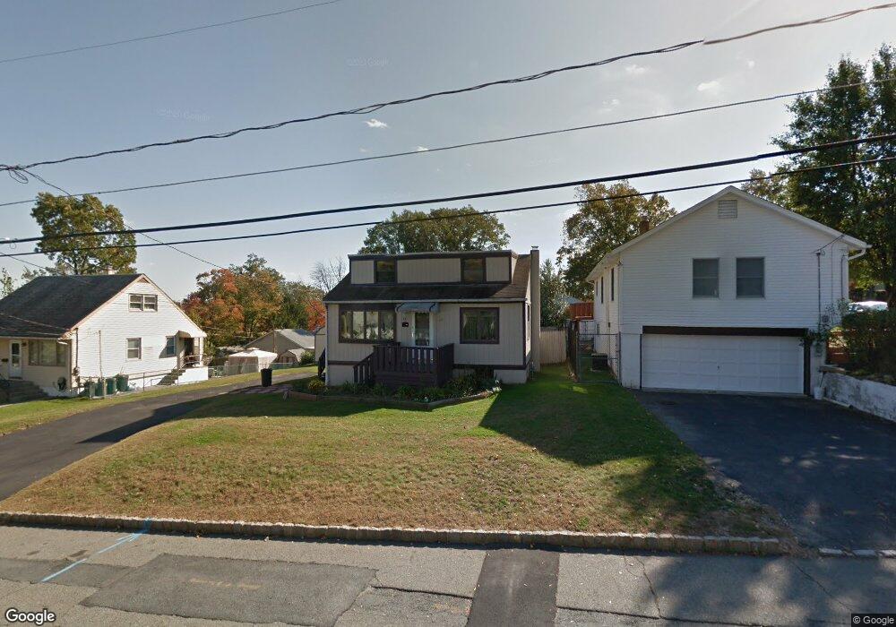 127 Hiawatha Blvd, Lake Hiawatha, NJ 07034 - photo 1