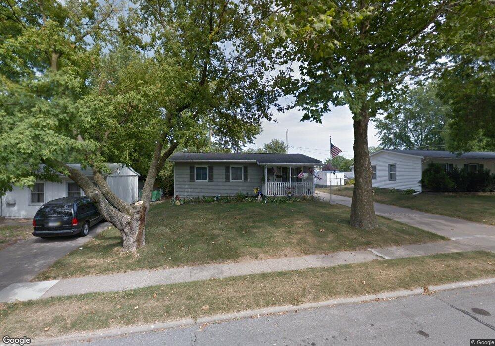 895 S 7th St, Marion, IA 52302 - photo 1