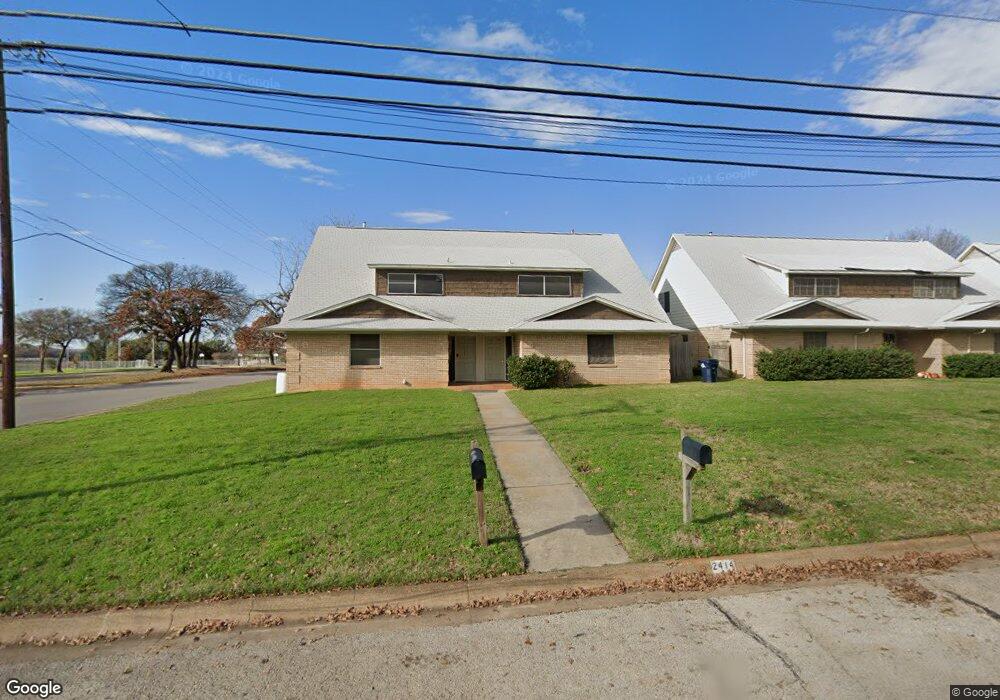 2414 Bernard St unit 24, Denton, TX 76205 - photo 1