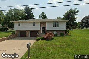 917 W New St, Palmyra, MO 63461