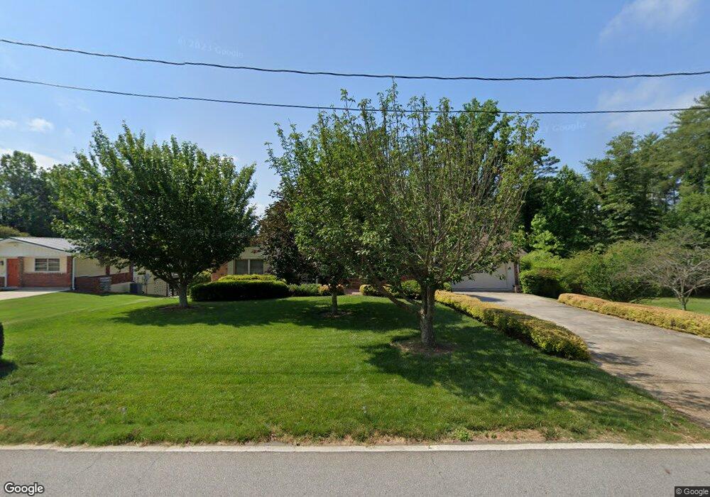 4004 Cochran Rd, Gainesville, GA 30506 - photo 1