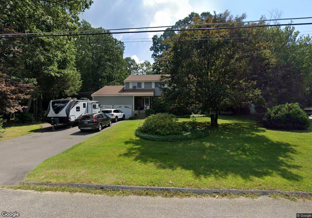 190 Geraldine Dr, Coventry, CT 06238 - photo 1