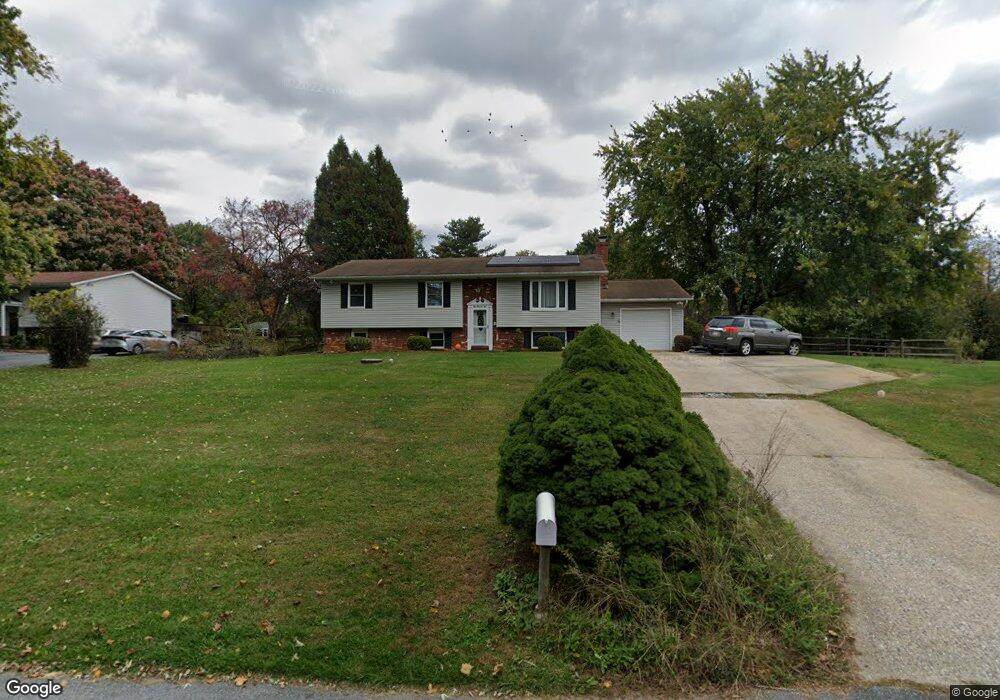 1001 Courtland Dr, Sykesville, MD 21784 - photo 1