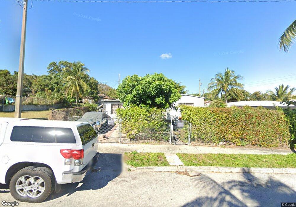 811 39th St, West Palm Beach, FL 33407 - photo 1