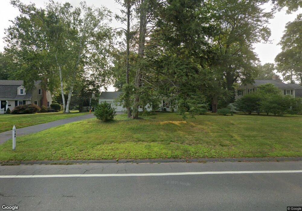 746 Mountain Rd, West Hartford, CT 06117 - photo 1