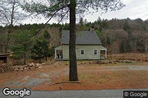 2490 Route 121 E, Grafton, VT 05146