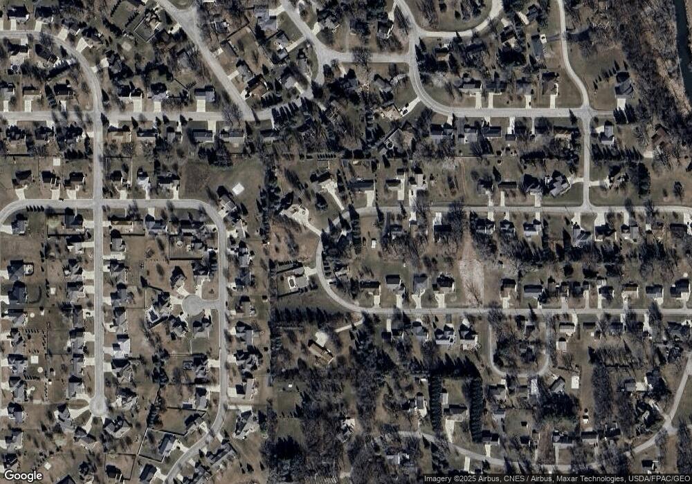 2419 9th Ave SW, Austin, MN 55912 - photo 1