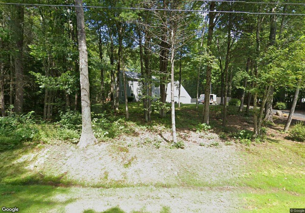 46 Spring St, Epsom, NH 03234 - photo 1