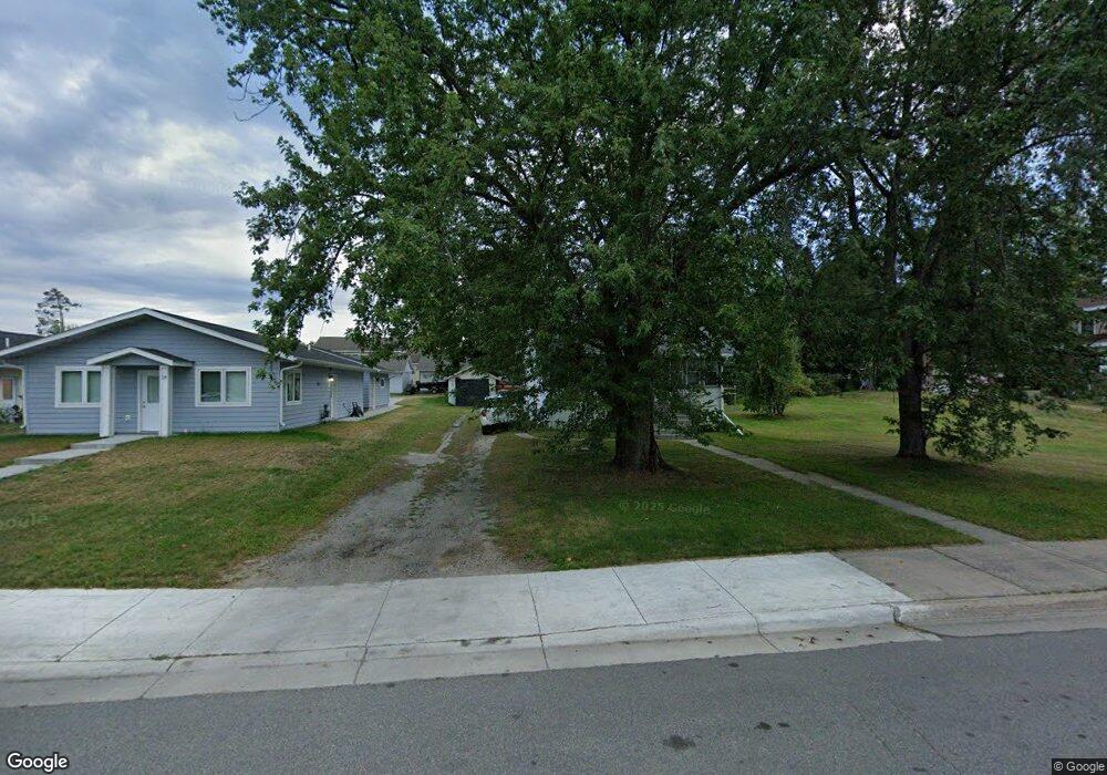 20 SE 1st St, Grand Rapids, MN 55744 - photo 1