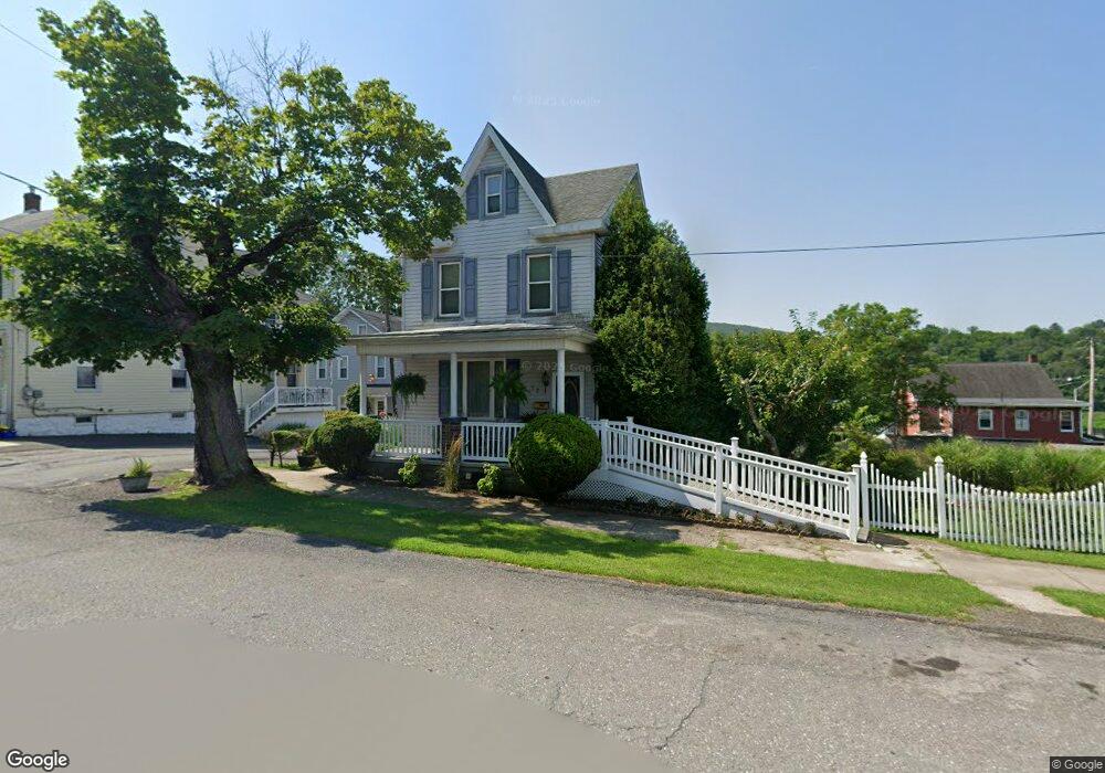 17 W 2nd St, Jim Thorpe, PA 18229 - photo 1