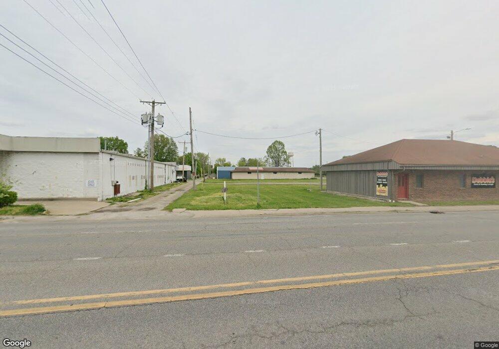 610-612 Keokuk St unit 709-721 N. Sangamon, Lincoln, IL 62656 - photo 1