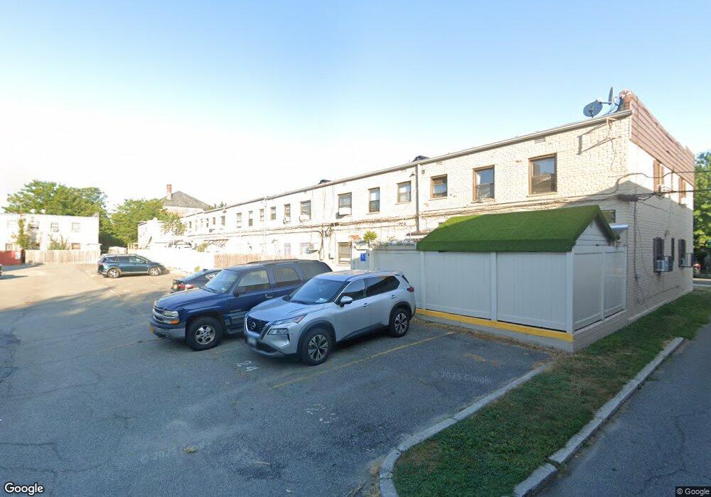 144-38 71st Rd unit b, Flushing, NY 11367 - photo 1