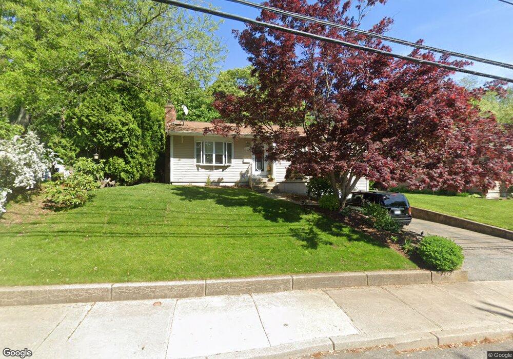 2160 Cranston St, Cranston, RI 02920 - photo 1