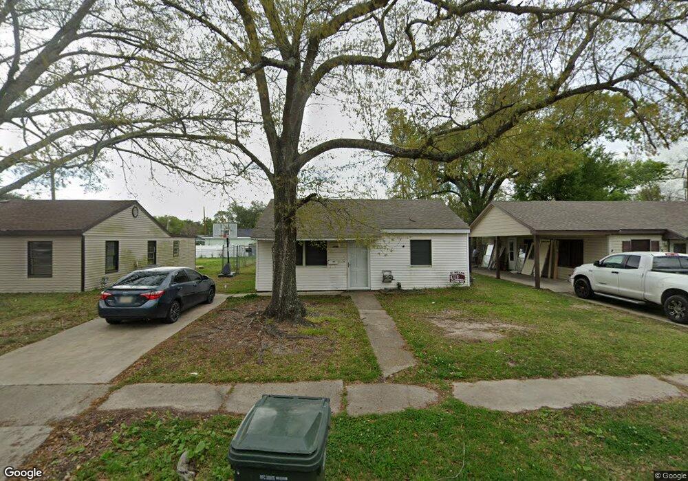 1720 9th Ave, Lake Charles, LA 70601 - photo 1