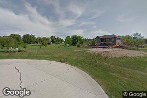 2860 Rosebay Ct, Cedar Rapids, IA 52411