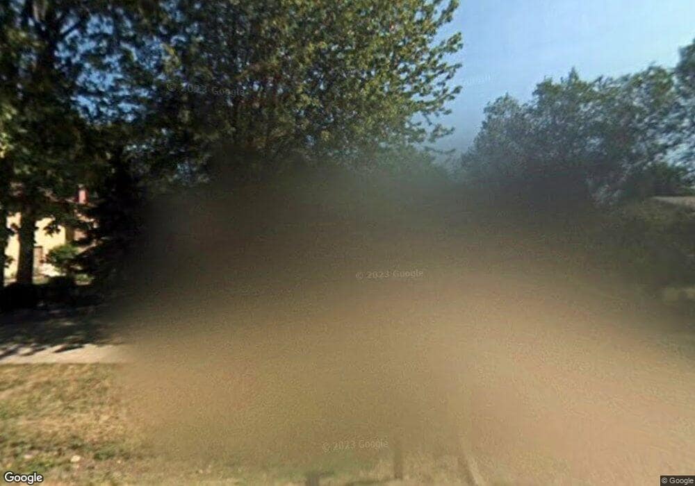 741 Maplewood Ave, Sheffield Lake, OH 44054 - photo 1